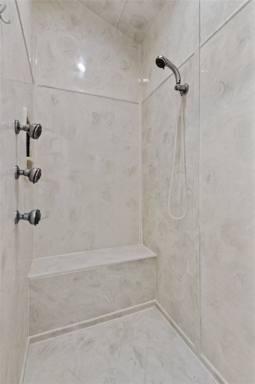 Country close to town - your home - Residential