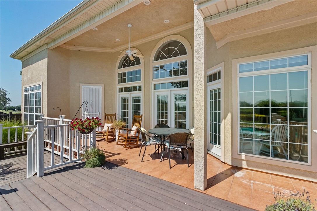 Country close to town - your home - Residential