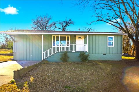 Photo of 1126 S 2nd Street, Stilwell, OK 74960 (MLS # 1330606)