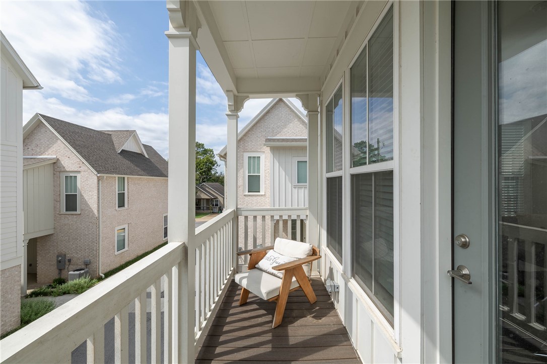Hill Ave Twnhms Hpr - Residential