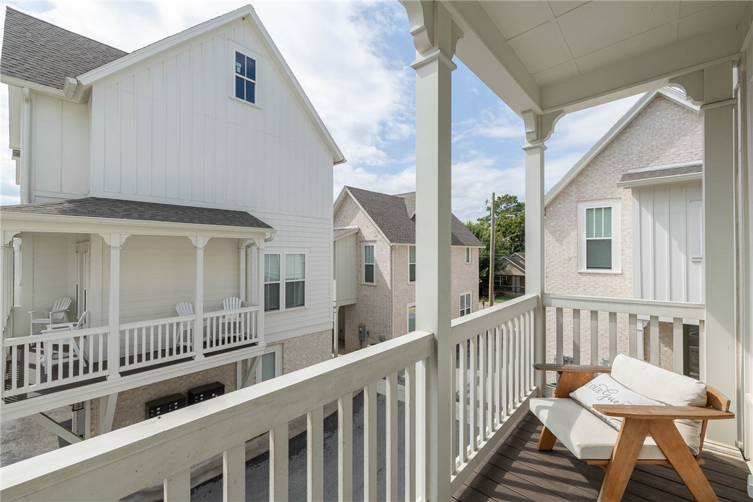 Hill Ave Twnhms Hpr - Residential
