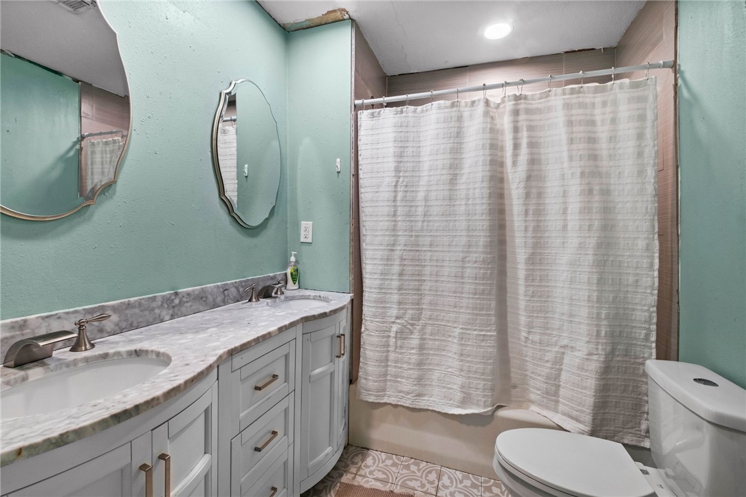 Lincoln Outlots - Residential