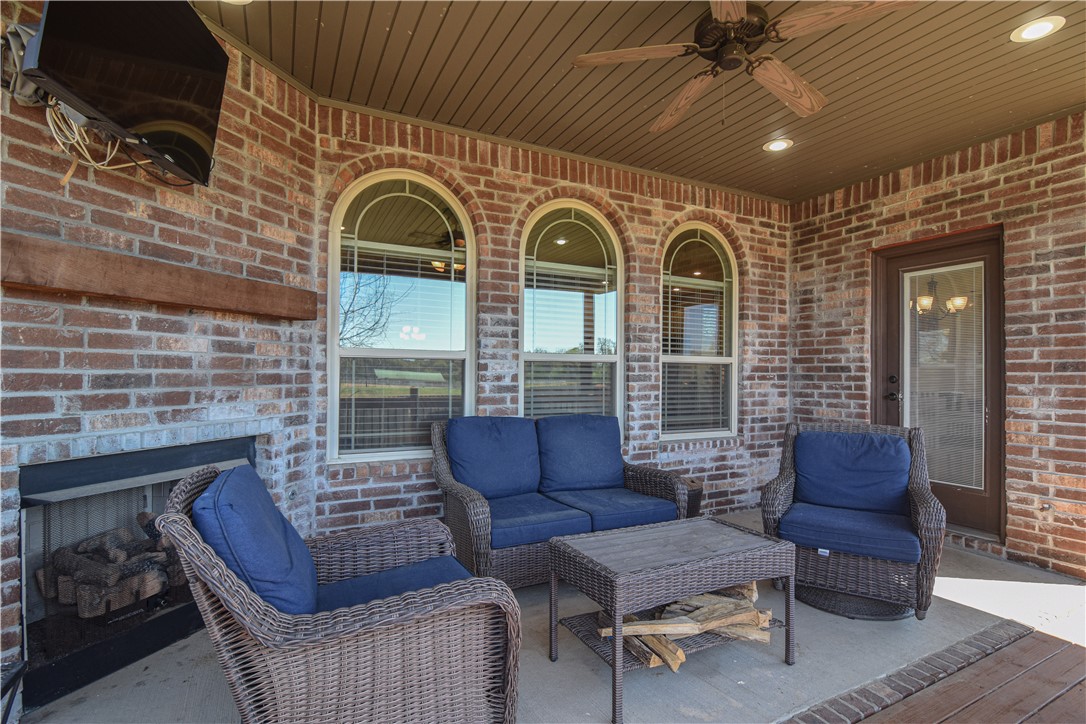 Hickory Hills Sub Cave Spgs - Residential