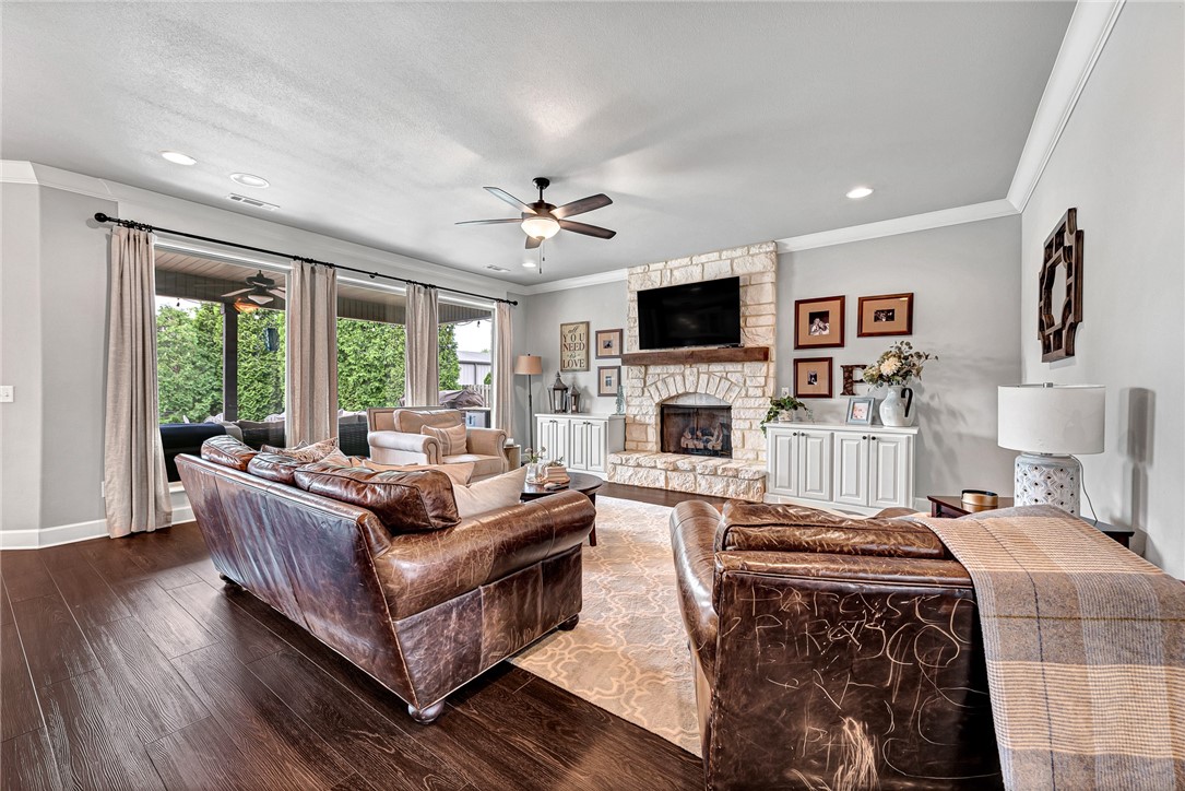 Silo Falls Add Ph II Rogers - Residential