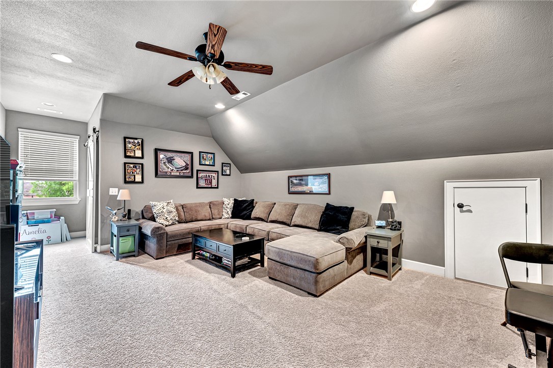 Silo Falls Add Ph II Rogers - Residential