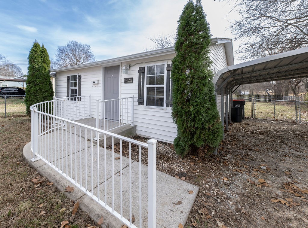 Cute. As. Can. Be!!!!! Don't let your buyers miss this charming little gem! 2BD/1Bth located at the end of a dead end street that sits next to green pasture land providing a peaceful setting while still having very easy access to shopping/grocery, restaurants, hospitals, parks, and everything else Springdale has to offer. The fenced backyard is flat, open and has a great little deck that's perfect for recreation or entertaining. This charmer has recently been updated with new LVP flooring throughout, and a new kitchen w/appliances that convey at no additional value. Don't miss this one!!
