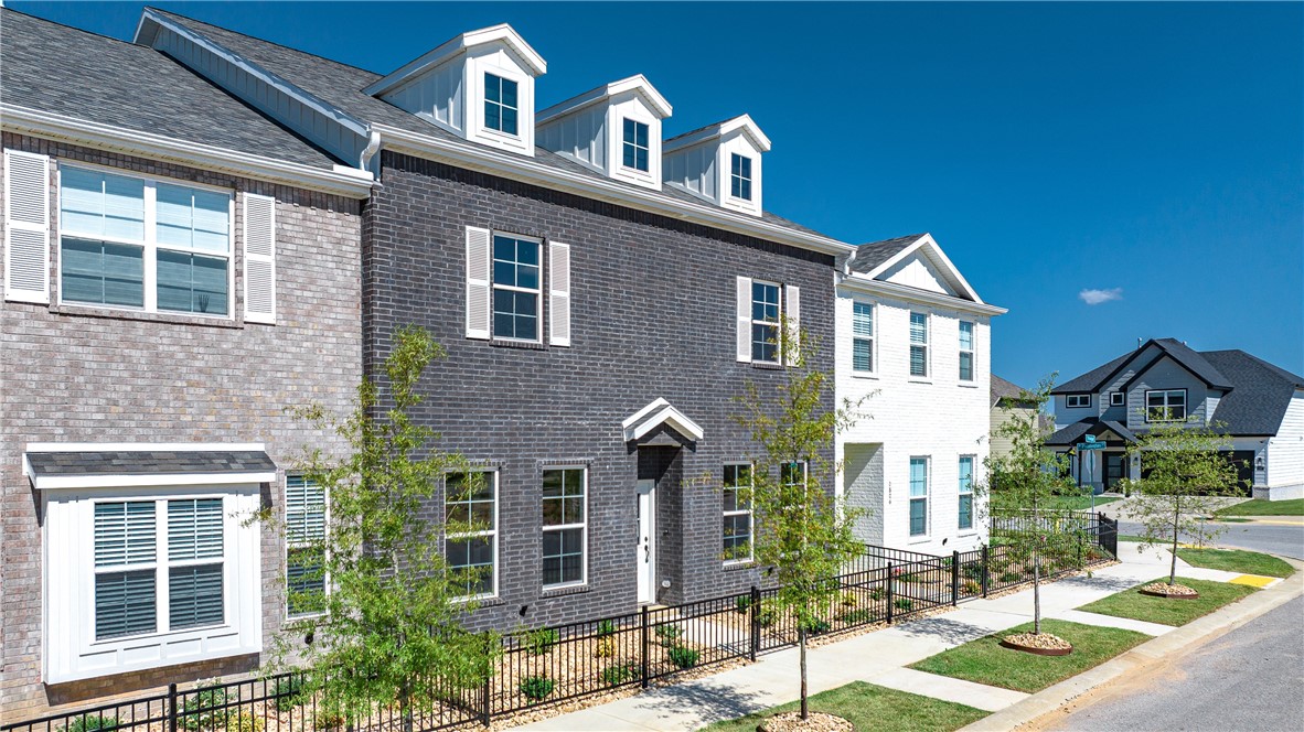 Glen Arbor - Residential