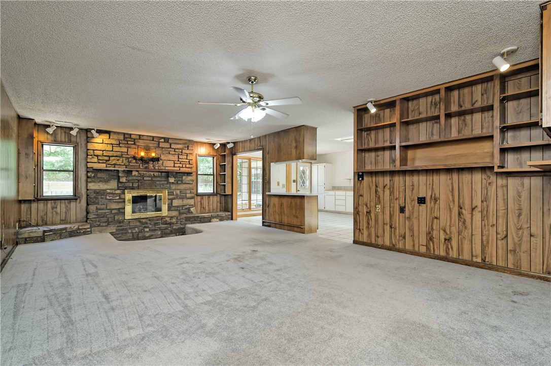 Sunset Woods - Residential