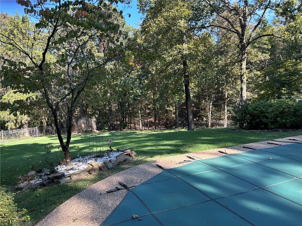 River Oaks - Residential