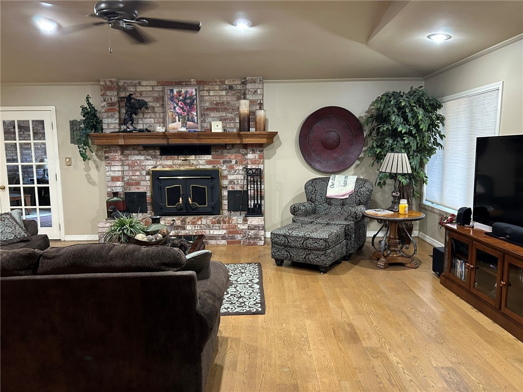 River Oaks - Residential