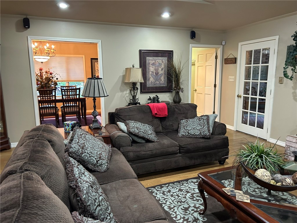 River Oaks - Residential