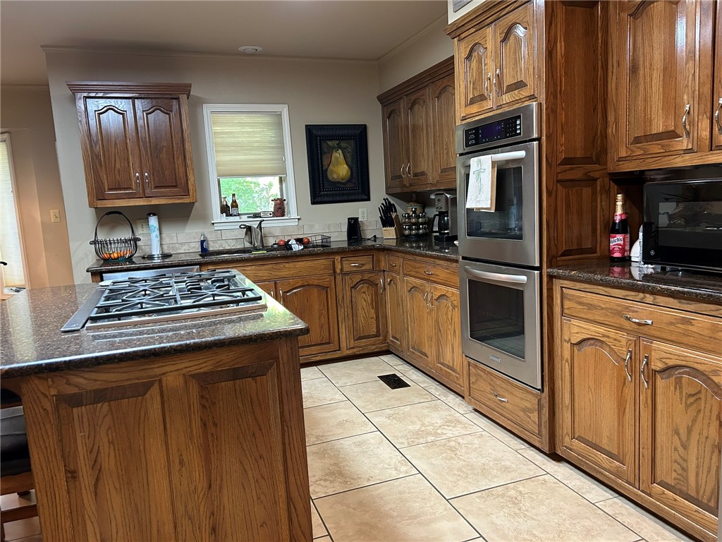 River Oaks - Residential