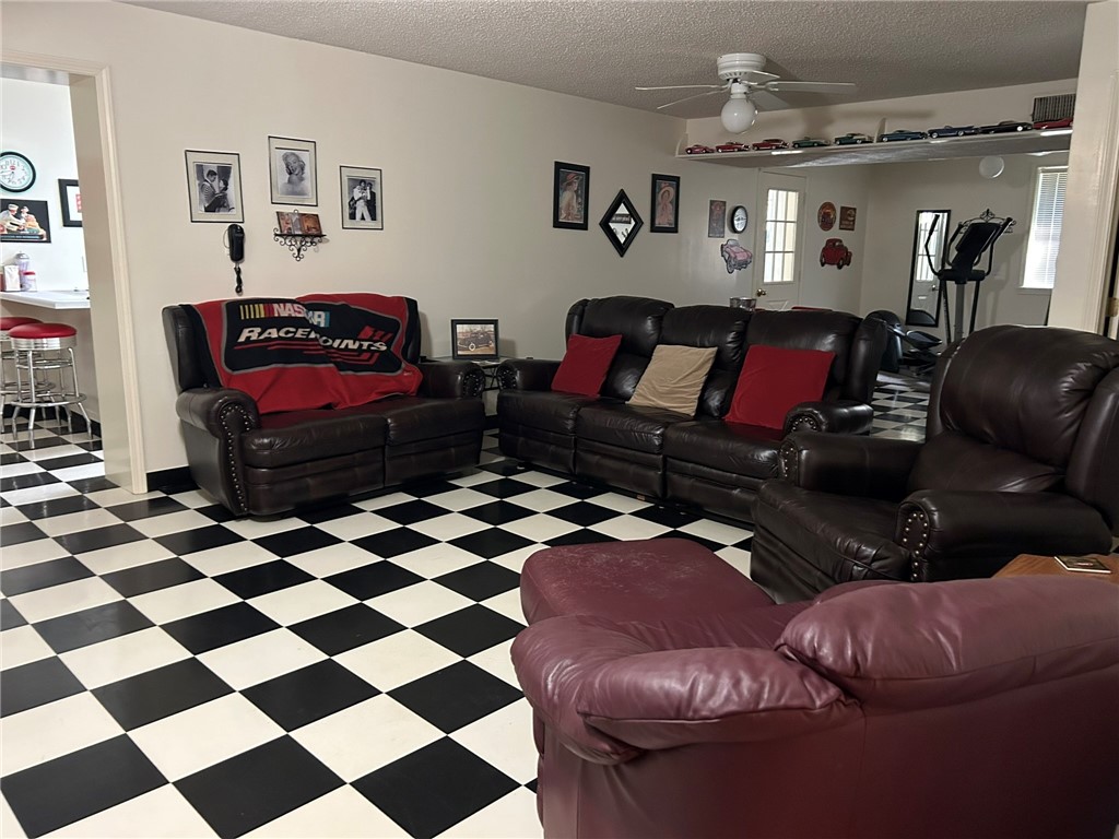 River Oaks - Residential