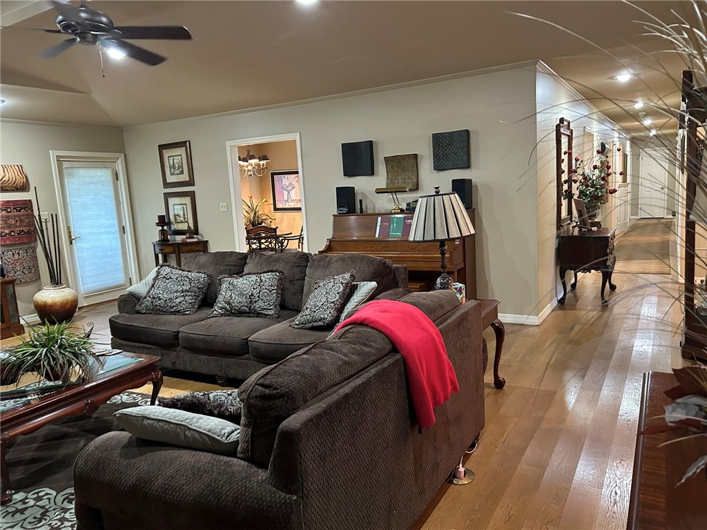 River Oaks - Residential