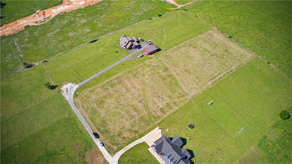 Farmington Outlots - Land