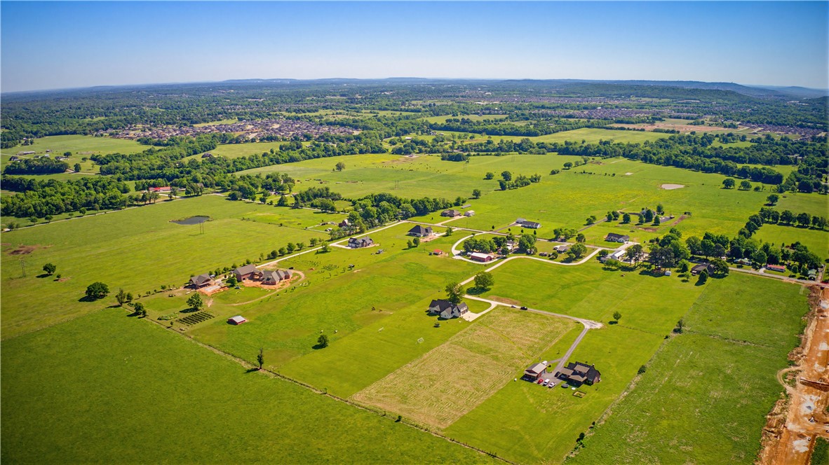 Farmington Outlots - Land