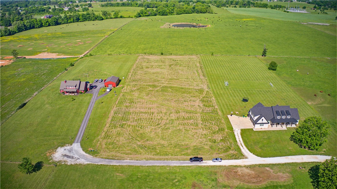 Farmington Outlots - Land