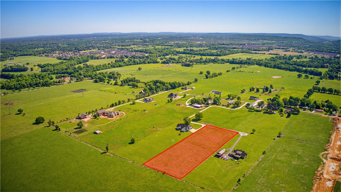 Farmington Outlots - Land