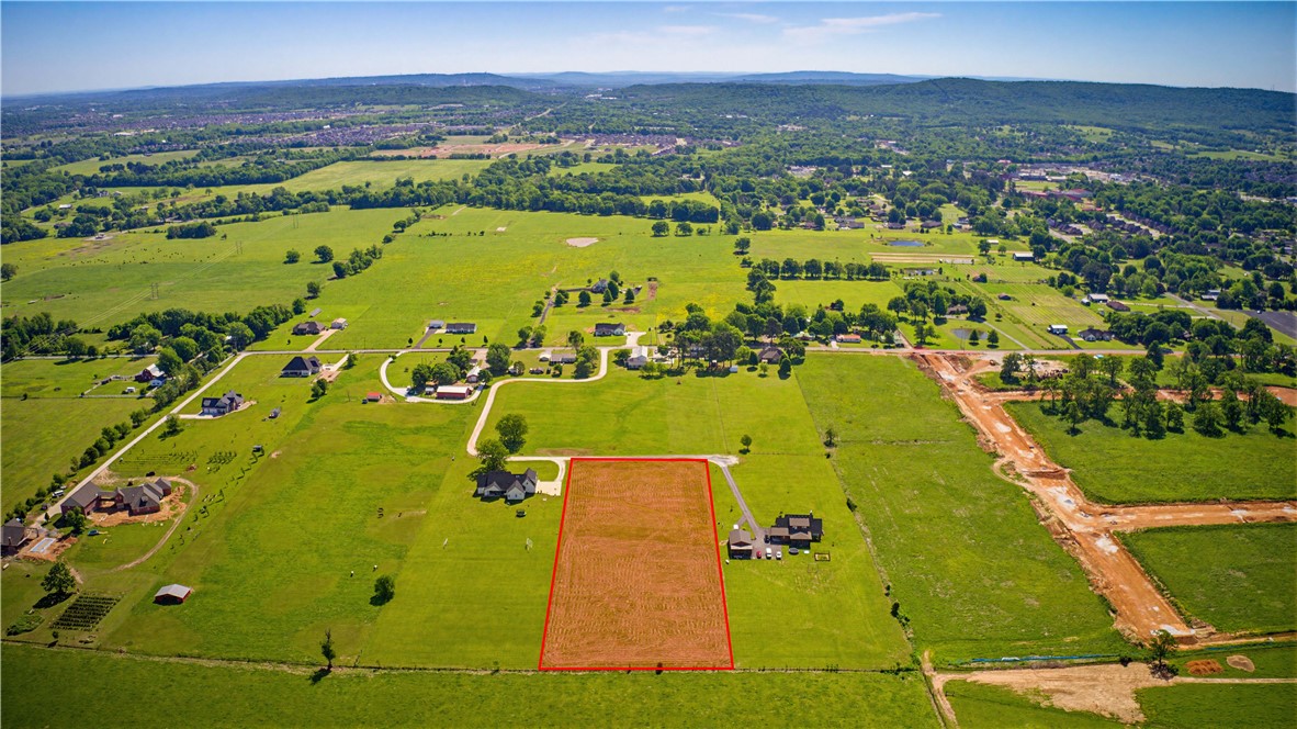 Farmington Outlots - Land