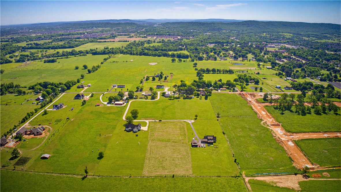 Farmington Outlots - Land