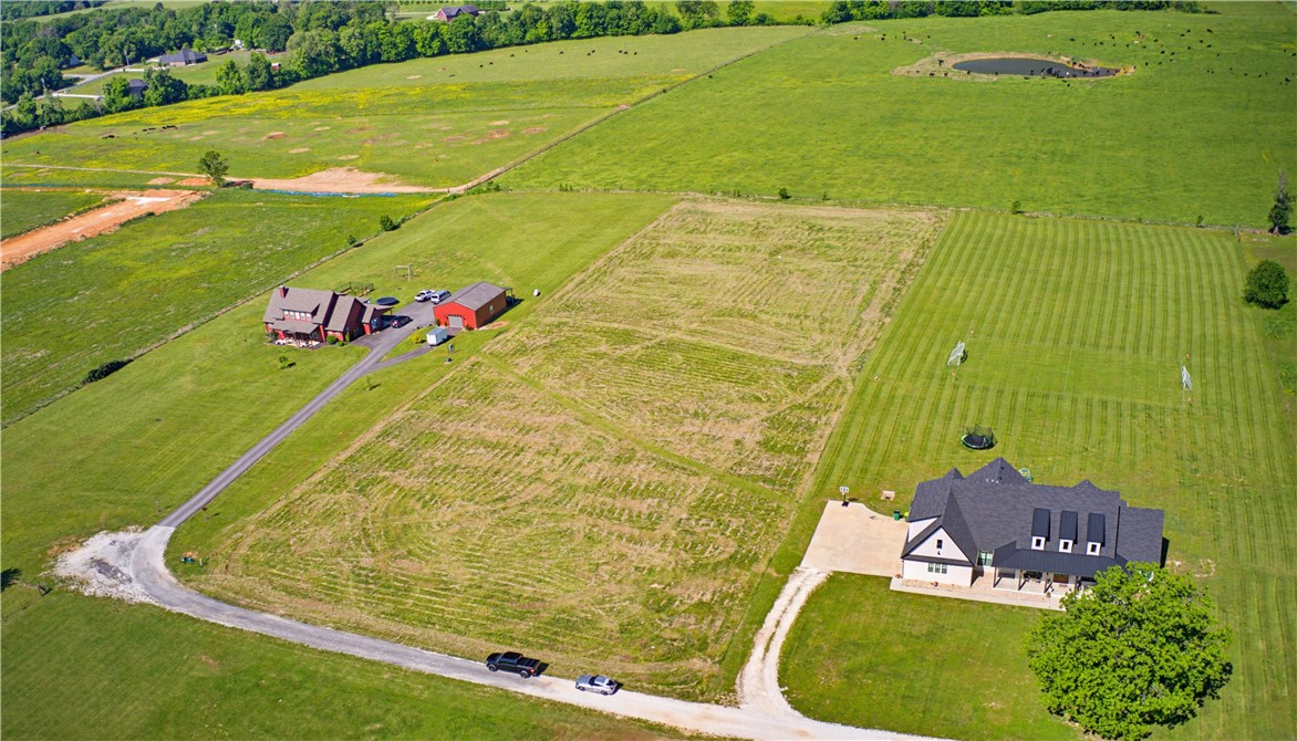Farmington Outlots - Land
