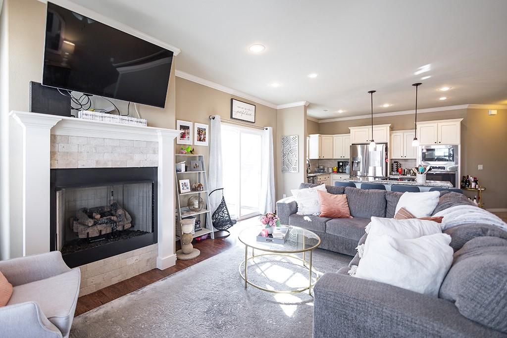 Rupple Row - Residential