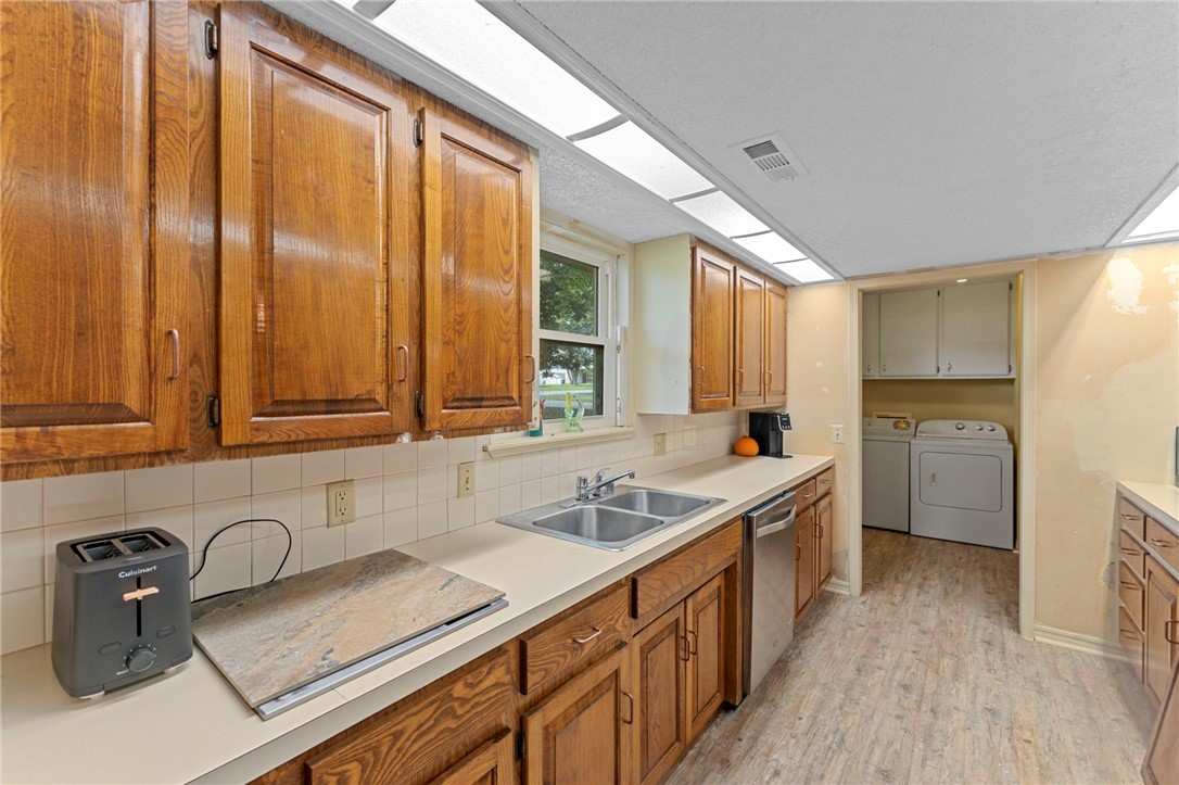 Elm Spgs Heights Springdale - Residential