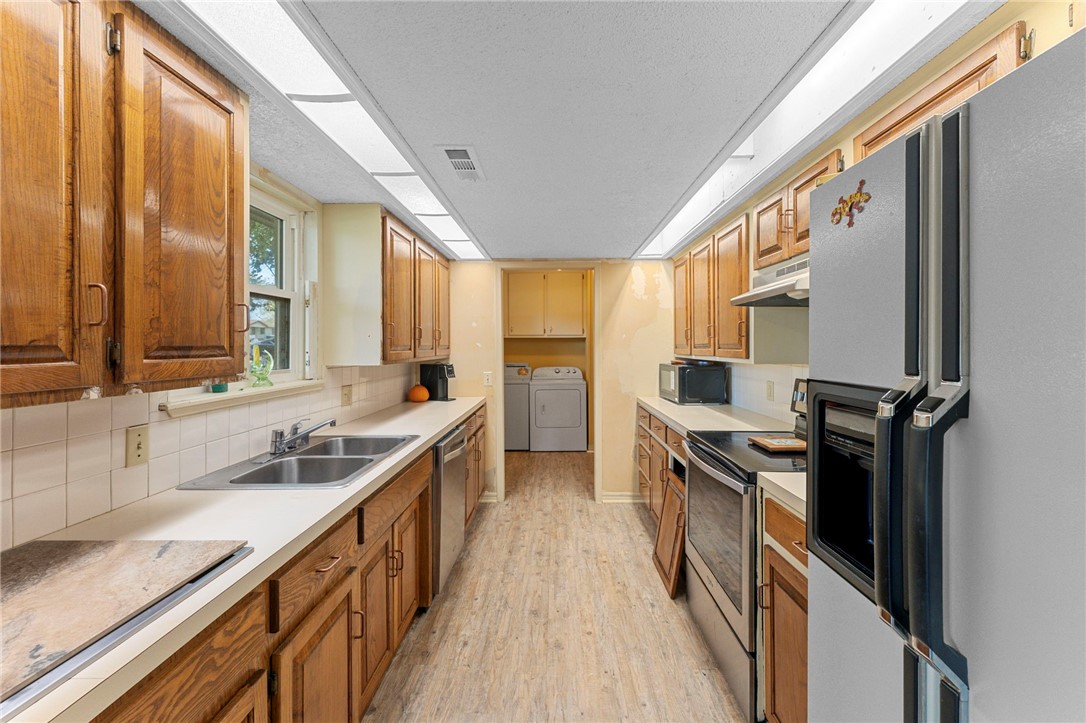 Elm Spgs Heights Springdale - Residential