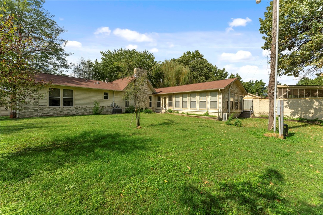 Elm Spgs Heights Springdale - Residential