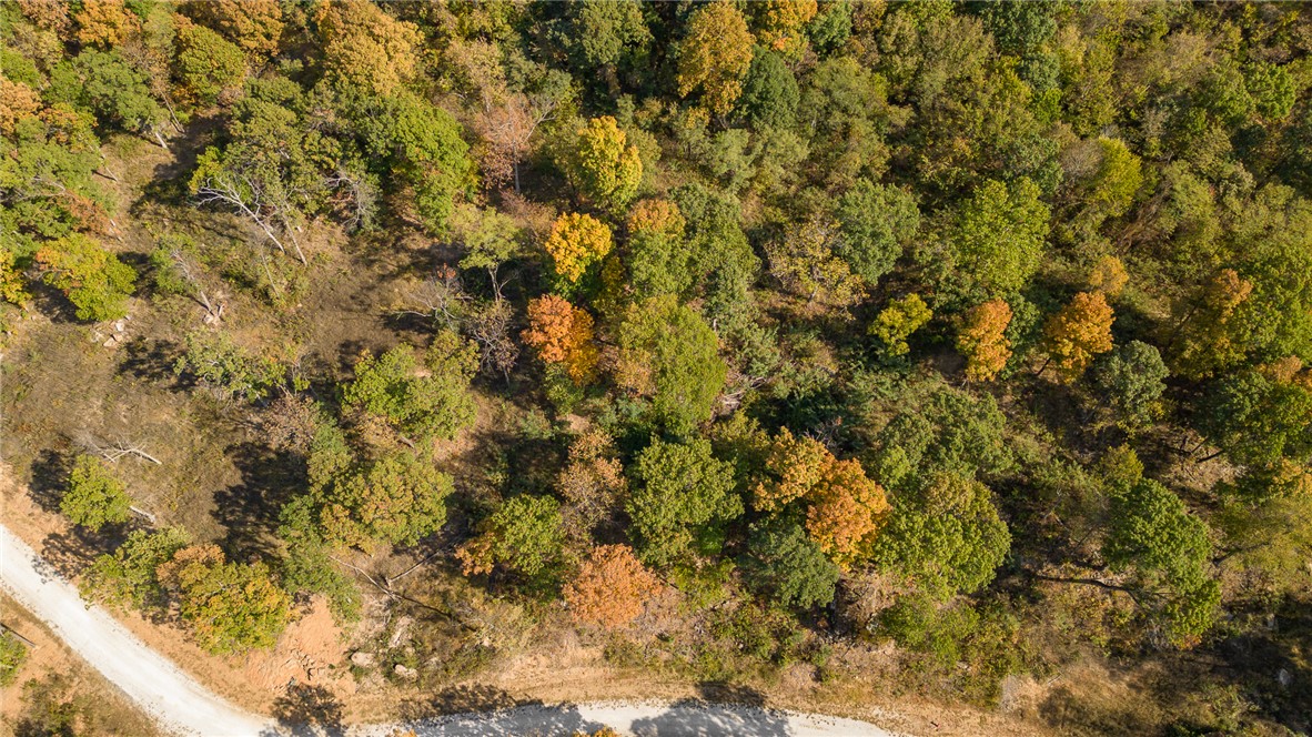 Round Mountain Estates - Land