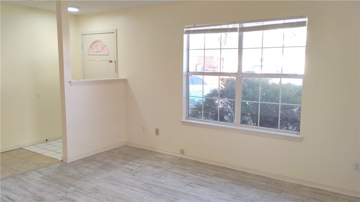 Holly Gardens Bentonville - Residential Lease