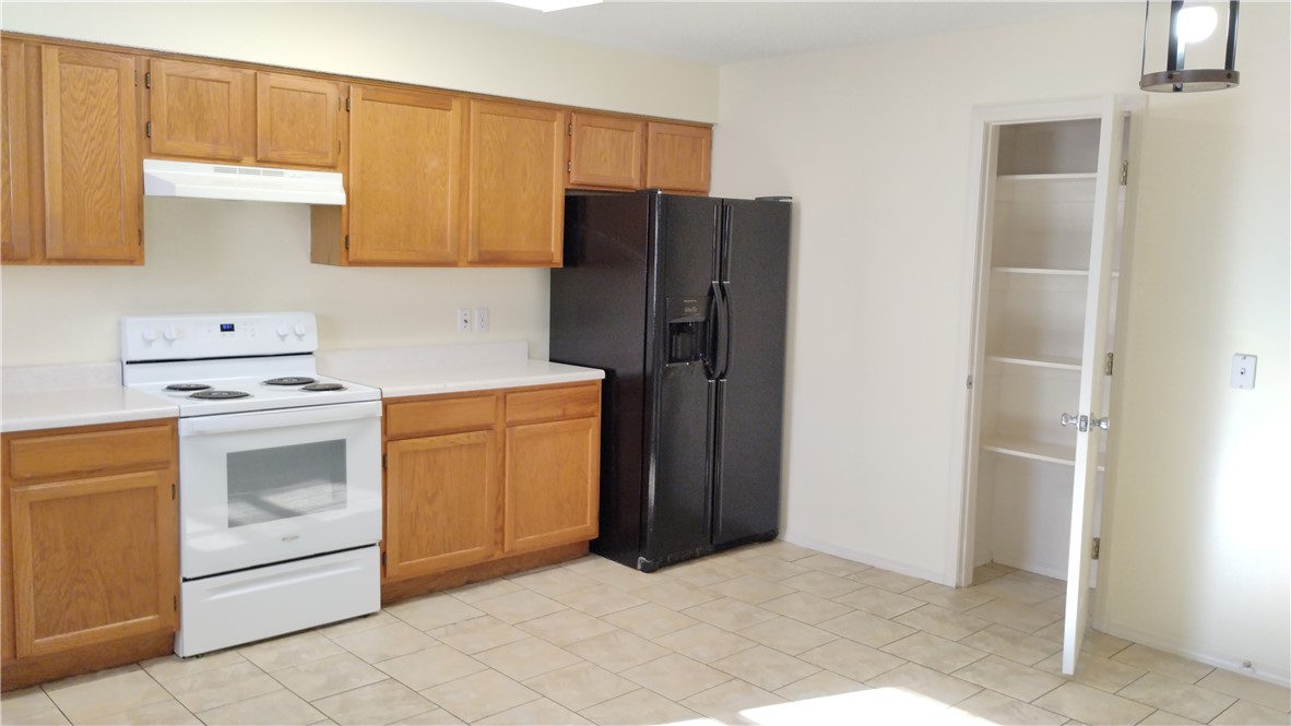 Holly Gardens Bentonville - Residential Lease