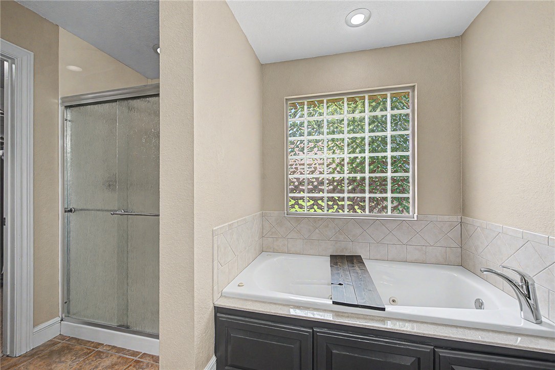 Wellington Heights Ph Ii Cave Spgs - Residential