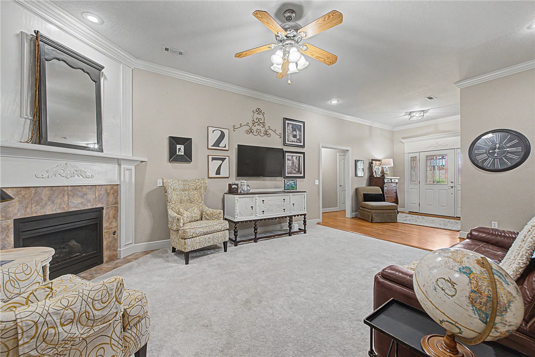 Wellington Heights Ph Ii Cave Spgs - Residential