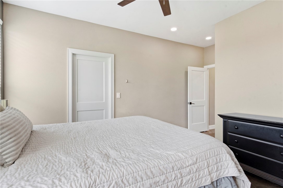 Farmington Outlots 98 Anex - Residential