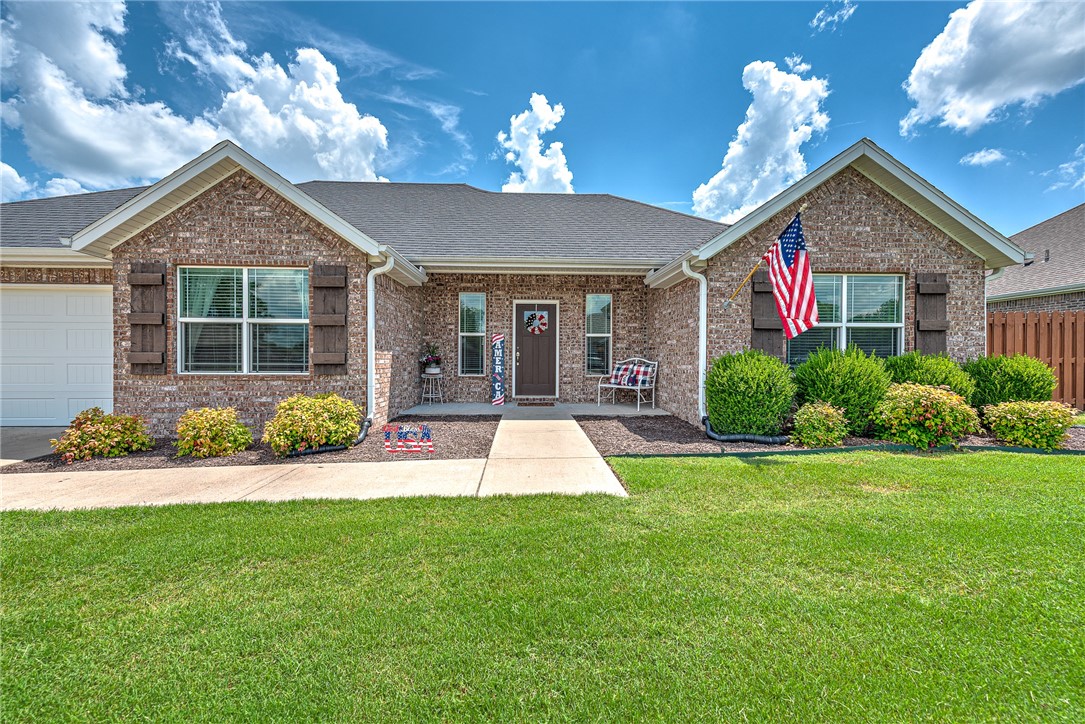 This is a beautiful well taken care of 3 bedroom 2 bath, split floor plan home. Luxury vinyl plank wood look flooring, breakfast nook & dining room, granite countertops, gas-log fireplace. Primary bedroom includes a beamed vaulted ceiling, large closet, an en-suite bath with dual vanities, walk-in shower with dual shower heads. Backyard includes a covered patio, sun shade, stone fire pit & sand box play area.
Curtains “Do Not Convey”