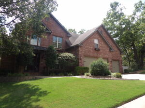 Beautiful contemporary home in Kensington subdivision in Bentonville! Huge incredible family friendly home spread over 3 stories, with 6 bedrooms, 5 full bathrooms, 3 car garage, set on a lot with forested view from deck and screened porch! Lots of natural light from the 2-story great room, and too many amenities to list! BRAND NEW ROOF is being put on by seller!