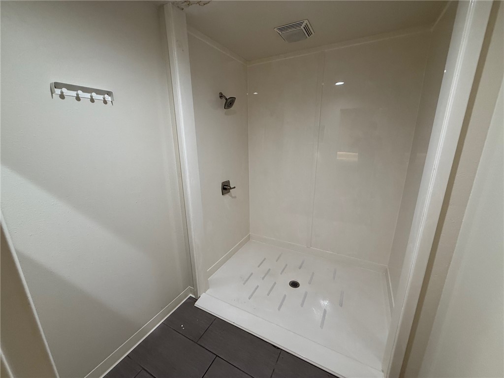 Fayetteville Outlots - Commercial Lease