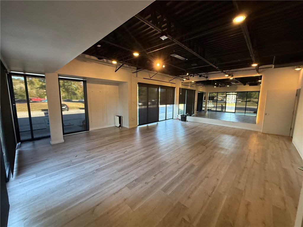 Fayetteville Outlots - Commercial Lease