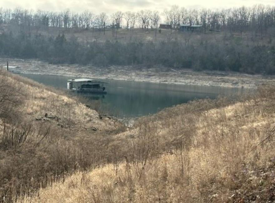 This beautiful 4.91 acres is ready for you to build your new home. It is right next to Dry Music Creek which is part of Big Music Creek. Great area for hunting, swimming, fishing and more of Arkansas' finest. Unrestricted!! Call or text for more information.