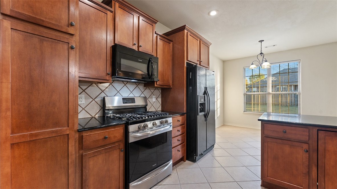 Crofton Manor Sub - Residential Lease