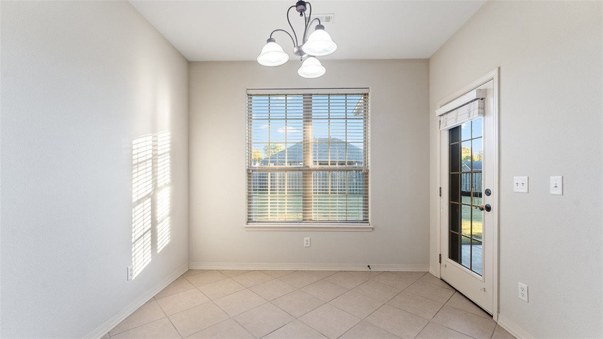 Crofton Manor Sub - Residential Lease