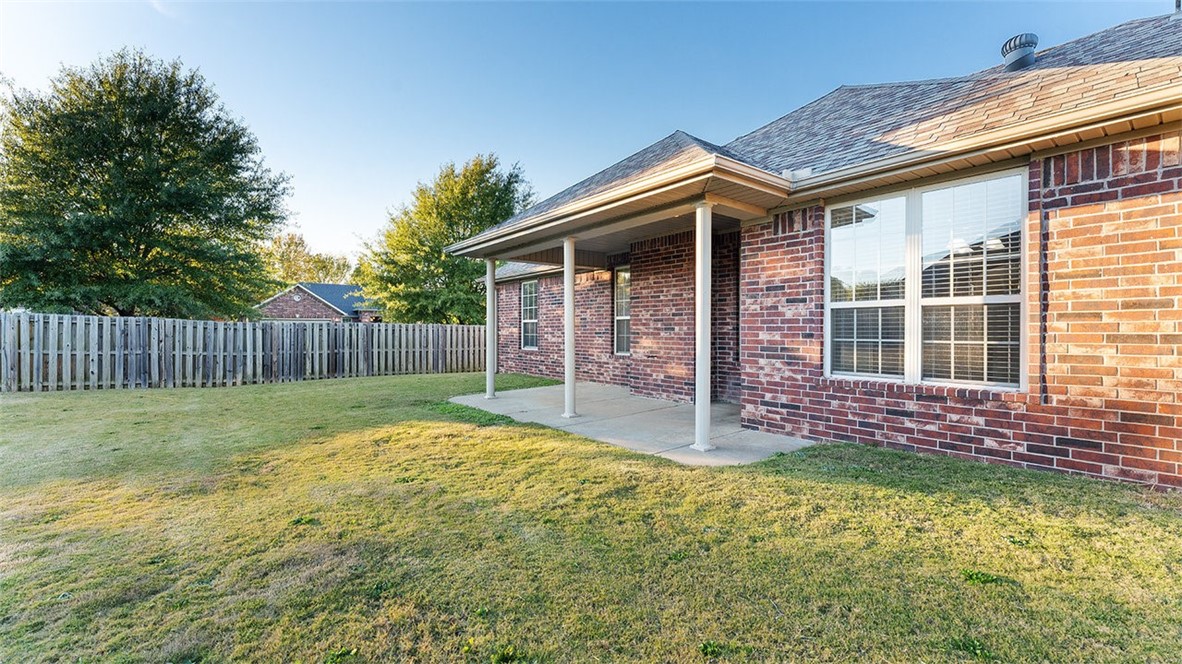 Crofton Manor Sub - Residential Lease