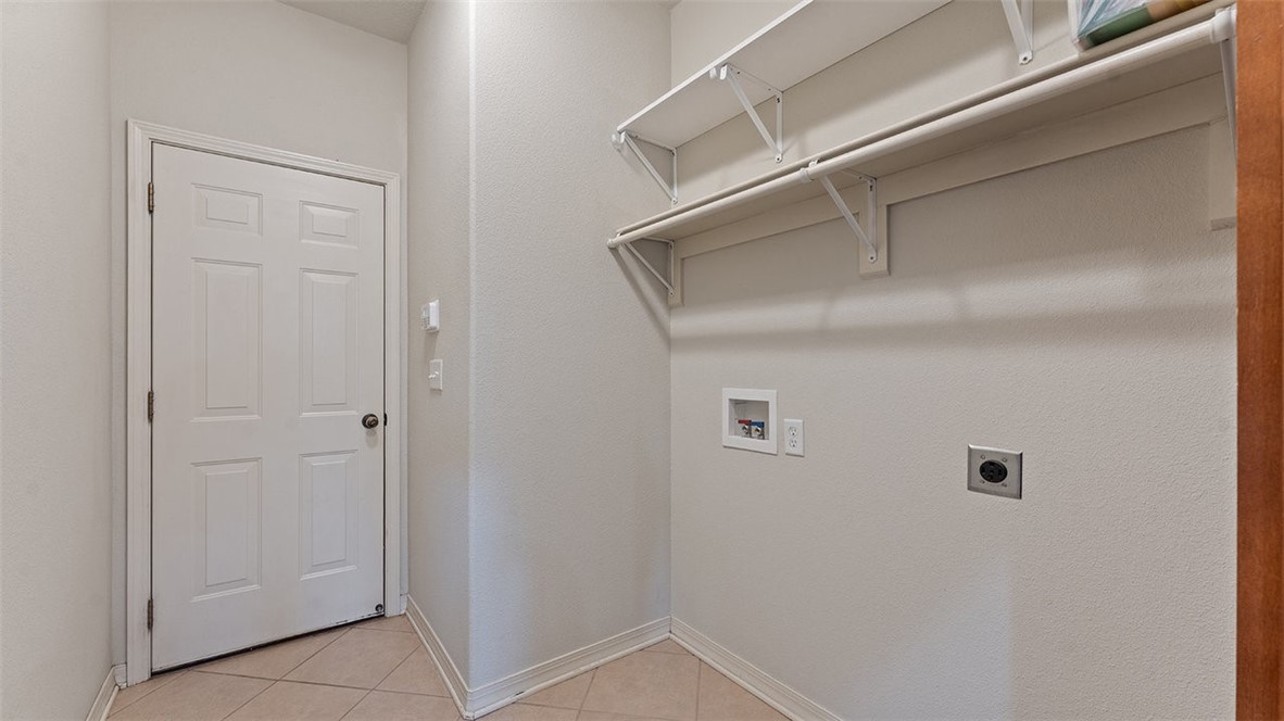 Crofton Manor Sub - Residential Lease