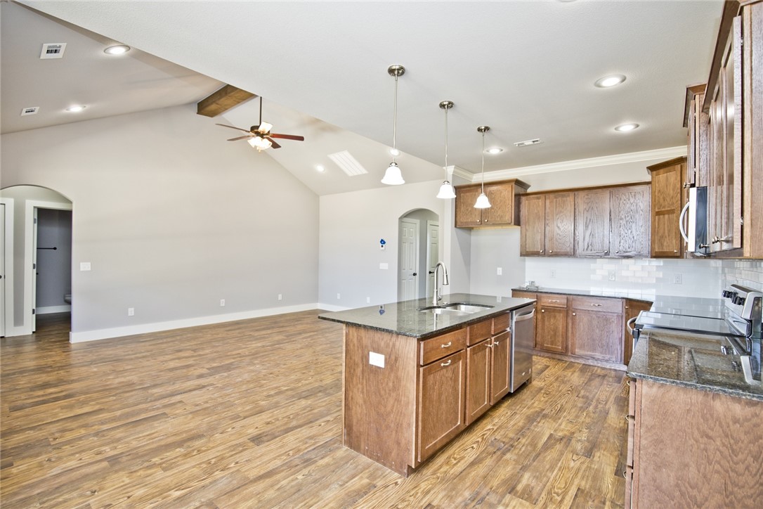 Willow Run - Residential Lease