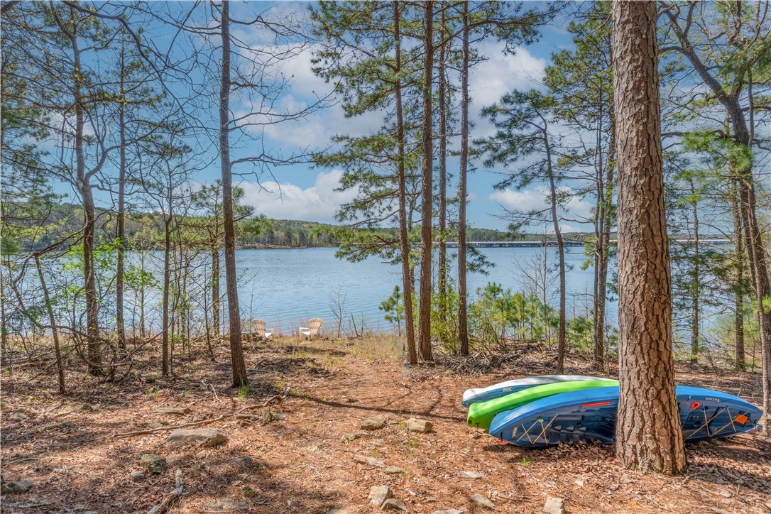 BELMONT ACRES - LAKE - Residential