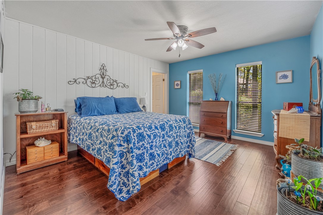 BELMONT ACRES - LAKE - Residential
