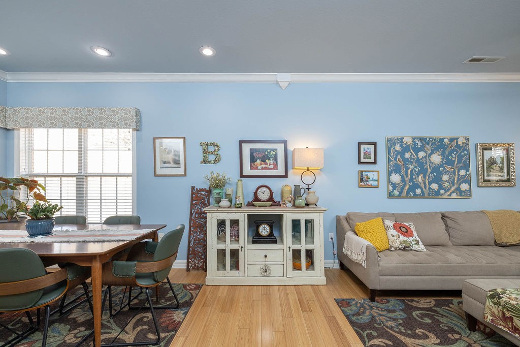 Homes At Oakmont Horizontal Prop Rogers - Residential