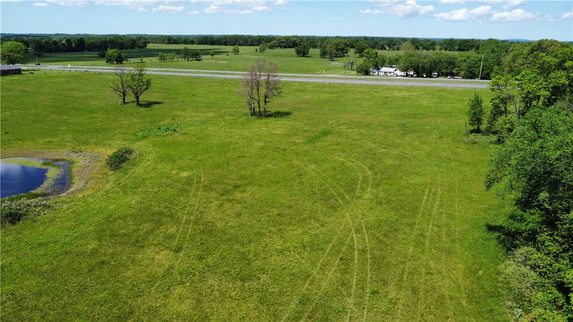 Prime Location to Build Your Dream Home in NWA! This 3.3 acre parcel offers a rare opportunity to
construct your dream home on the outskirts of Springdale. Enjoy the peace of a rural setting with easy
access to all that Northwest Arkansas has to offer. These estate lots have a minimum of 2200sqft homes,
and only one SFR per lot. Exteriors must be brick or Hardie, or a mixture of the two. Bring your builder or
work with our expert team to build to suit. This location is primo and provides easy access to
Springdale/NWA, Huntsville, Eureka Springs, War Eagle creek, Kings River, and Beaver Lake access is
right down the road. These lots have approximately 200' of road frontage, and are around 700' deep MOL.
Tracts B & C are both available.