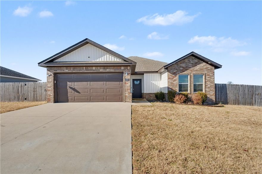 Seller is offering $3,500 in closing costs or rate buy-down PLUS a home warranty—an excellent opportunity for today's buyers! Built in 2022, this beautifully maintained 3-bedroom, 2-bath home truly has it all. Ideally located between Fayetteville and Farmington, you’ll enjoy quick access to I-49, city parks, schools, and everyday conveniences. Situated on a large corner lot, the home features LVP flooring throughout, fresh interior paint, and a fully fenced backyard, making it perfect for families, young professionals, or investors. As an added bonus, the home sits directly across from the neighborhood park and playground, offering both convenience and charm. This one checks all the boxes—schedule your showing today!